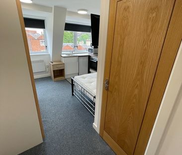 1 Bed Flat, Princess Road West, LE1 - Photo 4