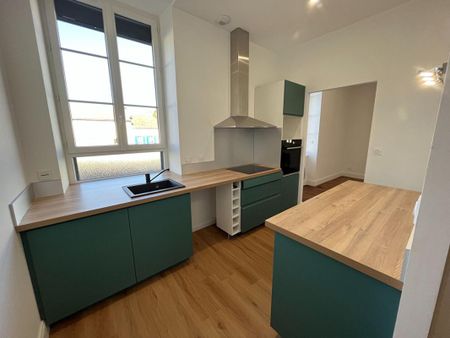 Location Appartement 3 pièces 80m² PLAISANCE 32160 - Photo 4