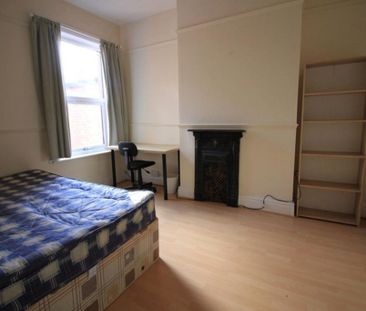 5 bedroom terraced house to rent - Photo 6