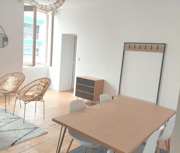Location Appartement 4 pièces 79m² ANGERS 49100 - Photo 4