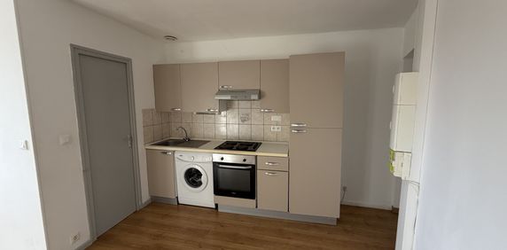 Location Appartement 1 pièce AMIENS 80000 - Photo 2