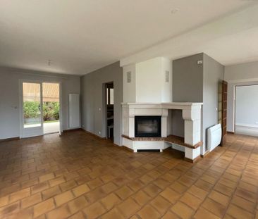 Location Maison 7 pièces 102m² ST AVERTIN 37550 - Photo 1