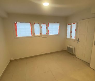 Location appartement 1 pièce, 12.80m², Le Bourget - Photo 3