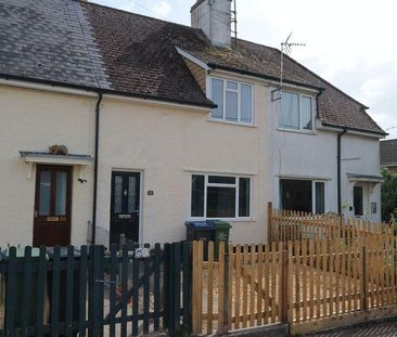 2 bedroom terraced house to rent - Photo 4