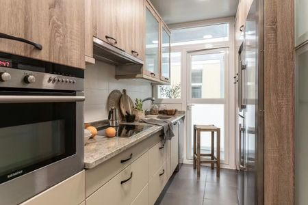 Calle Fernando El Santo, Madrid, Community of Madrid 28010 - Foto 5