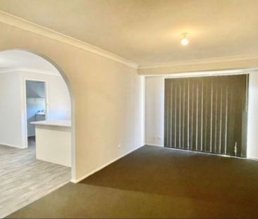 Three Bedroom Home in Great Location! - Photo 1