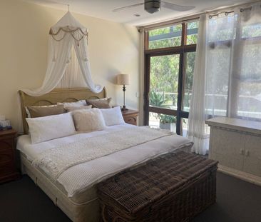 Enormous Coastal Retreat - $520 pw including electricity - Photo 2