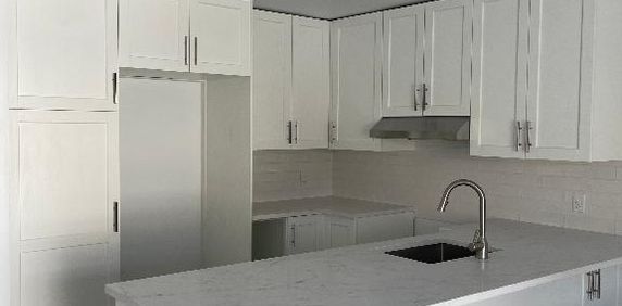 Grand 5 ½ entièrement rénové à Longueuil – Disponible maintenant! - Photo 2