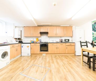 3 bed apartment to rent in Clayton Street West, Newcastle Upon Tyne... - Photo 5