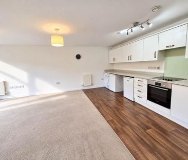 2 bedroom flat to rent - Photo 3