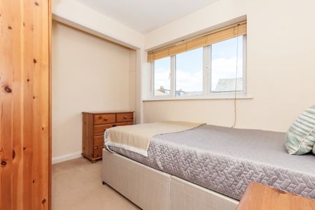 New High Street, Headington - Photo 2