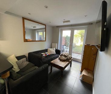 6 bedroom terraced house to rent - Photo 6