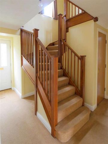 Clearwing Close, Pinewood, IP8 - Photo 3