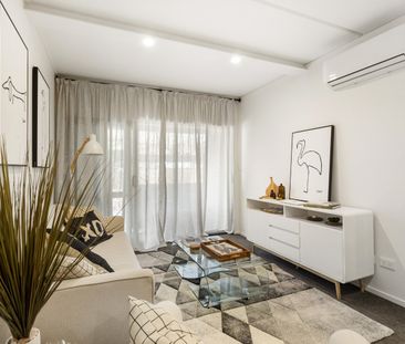 Carpark Included & One Week Rent Free - Photo 3