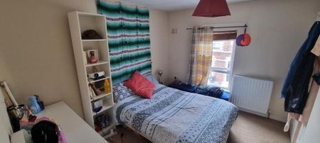 10 Maryville Avenue, Belfast, BT9 7HE - Photo 3