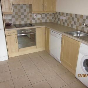 Unit 2, 71 Fitzroy Avenue, Belfast, BT7 1HT - Photo 2