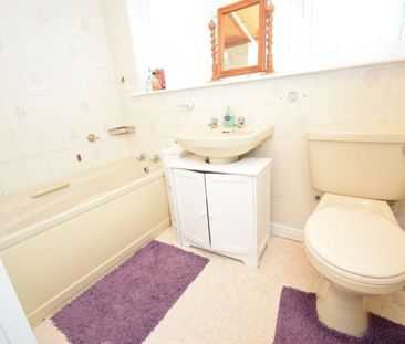 3 bed Semi-Detached House for Rent - Photo 6
