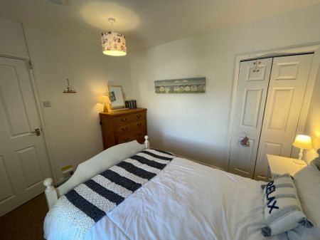 John St, Swansea, SA3 - Photo 3