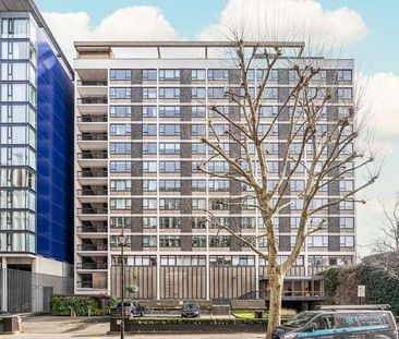 Millbank Court, John Islip Street, SW1P - Photo 3