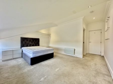 Surrey Street, Norwich - Photo 5