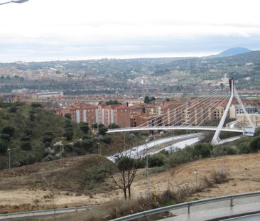 Piso de alquiler en Urbanización Tres Culturas. C/ Dr. Fleming, 1, ... - Photo 6
