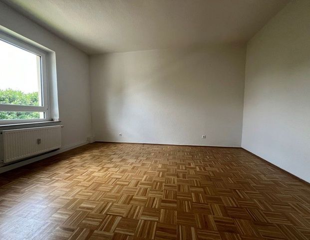 Gemütliches Wohnen: renovierte 2-Zimmer-Wohnung in ruhiger Lage! - Photo 1