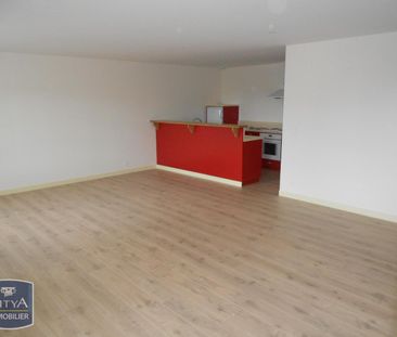 Location Appartement 3 pièces 78m² BUZANCAIS 36500 - Photo 5