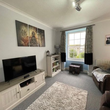 Truro, Truro, TR1 - Photo 1