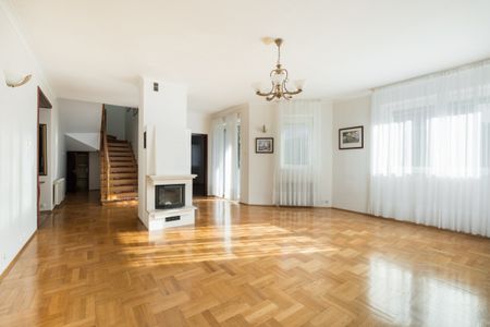 Dom z ogrodem na Kabatach - Zdjęcie 5