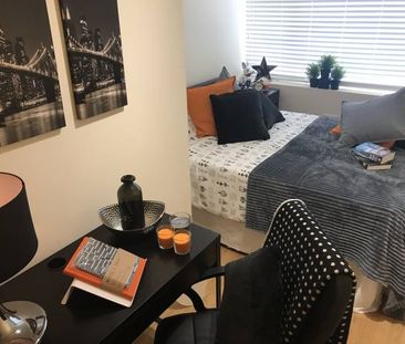 Lister Avenue Room 5 - Photo 4