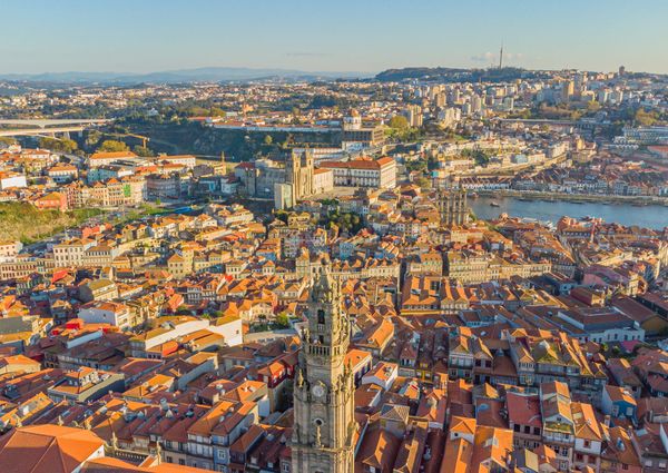 T1 Mobilado e Equipado no Coração do Porto