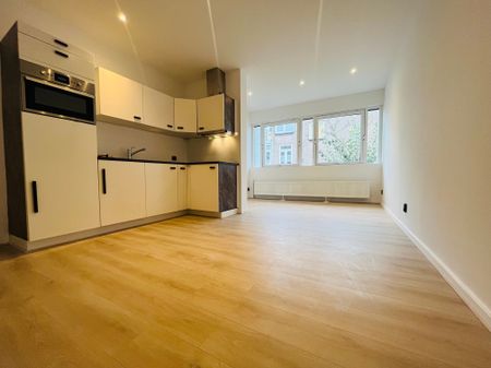 Te huur: Appartement Rijswijkseweg 125 B in Den Haag - Foto 2