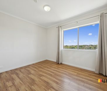 2 Bedroom Unit in Queanbeyan - Photo 3