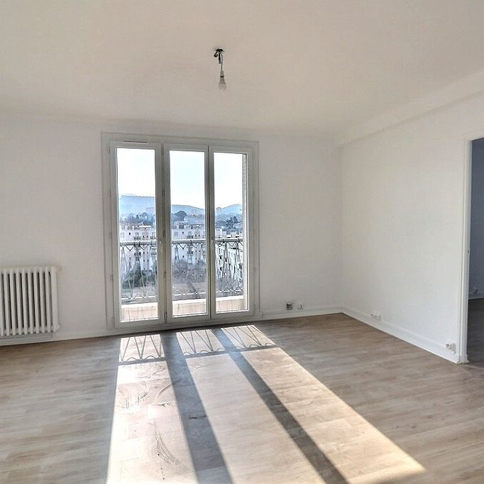 Location appartement 4 pièces, 65.00m², Marseille 09 - Photo 1
