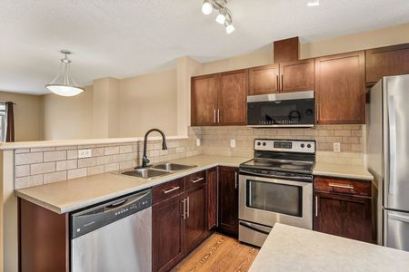 43-1804 70 St Sw - Photo 2