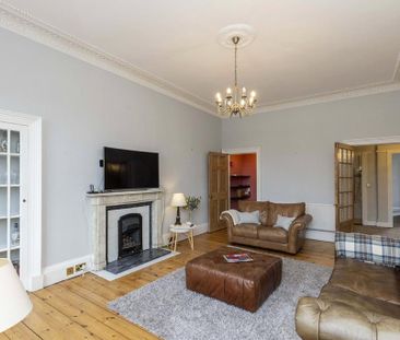 3 bedroom apartment to rent - Photo 2