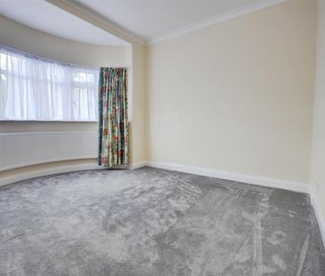 Grove Garden, London - Photo 6