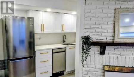 116 ROYAL PALM DRIVE W - Photo 2