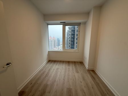 For Lease - 395 Square One Drive Unit# 2705, Mississauga, Ontario - Photo 5