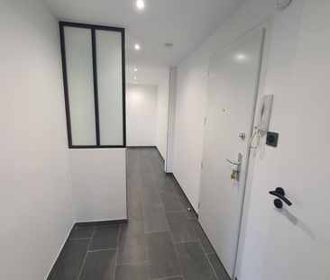 Location Appartement 4 pièces 84m² AUBAGNE 13400 - Photo 5