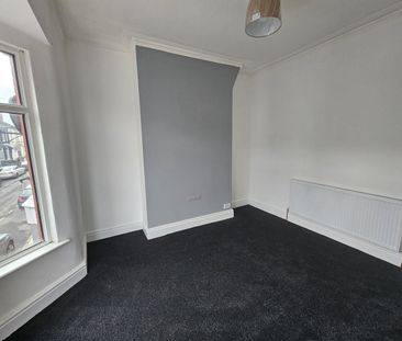 3 Bed Terraced House, Clovelly Road, L4 - Photo 5