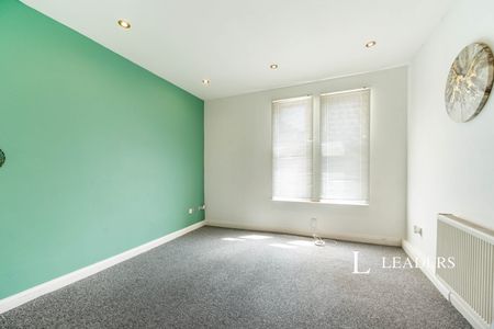 2 bedroom apartment to rent Waverley Road, Southsea, PO5 - Photo 3