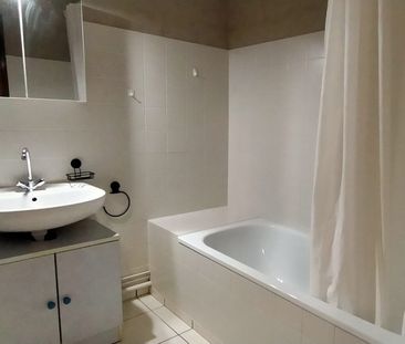 Location Appartement 2 pièces 55m² RODEZ 12000 - Photo 4