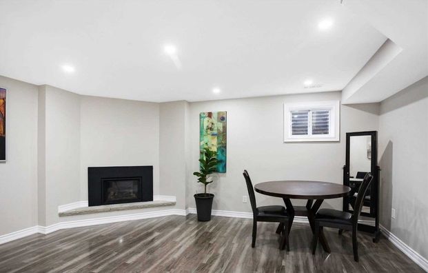 For Lease - 125 Ashridge Court, Mississauga, Ontario - Photo 1