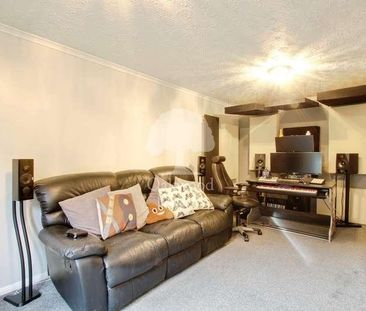 Maplin Park, Slough, SL3 - Photo 4