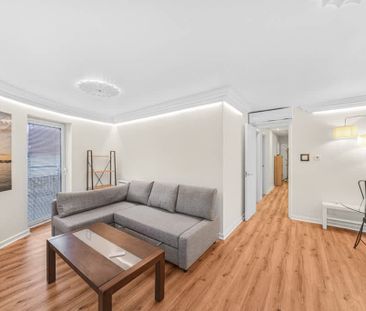 Garland Court, Premiere Place E14 - Photo 1