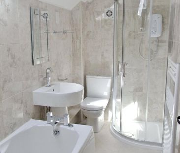 2 bedroom detached house to rent - Photo 6