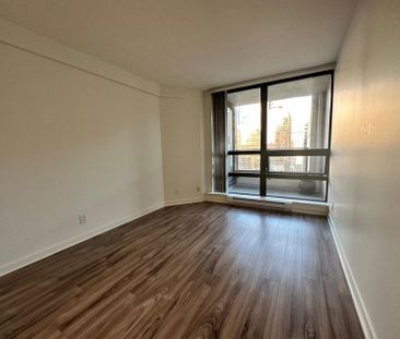 Luxury Living! North facing 1 BR + Den in Downtown Vancouver For Rent - Photo 5
