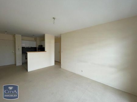 Location Appartement 3 pièces 53m² LE MANS 72000 - Photo 2