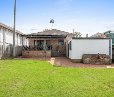 84 Nirranda Street, Concord NSW 2137 - House For Rent | Domain - Photo 5